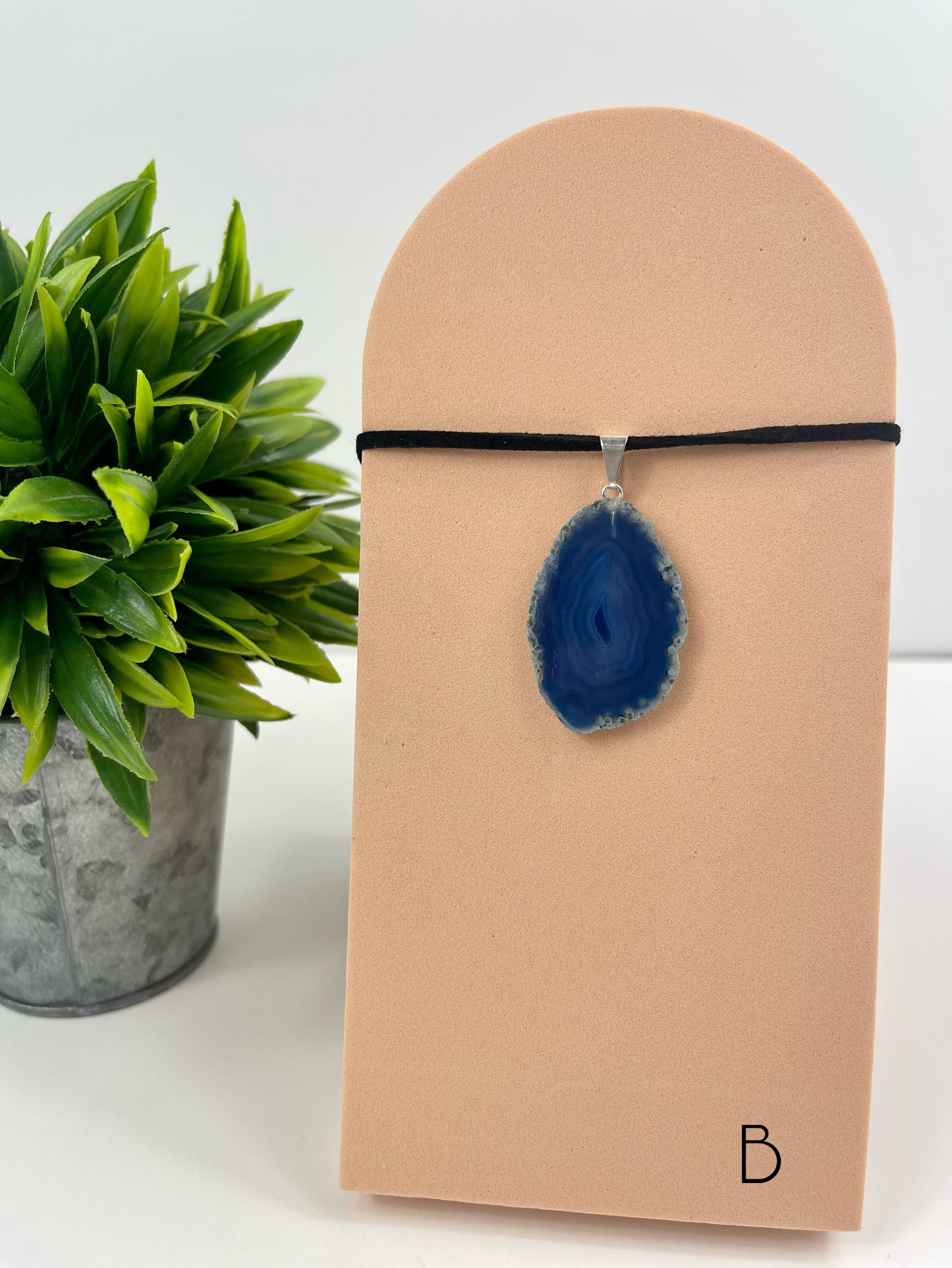 Agate Slab Pendant B