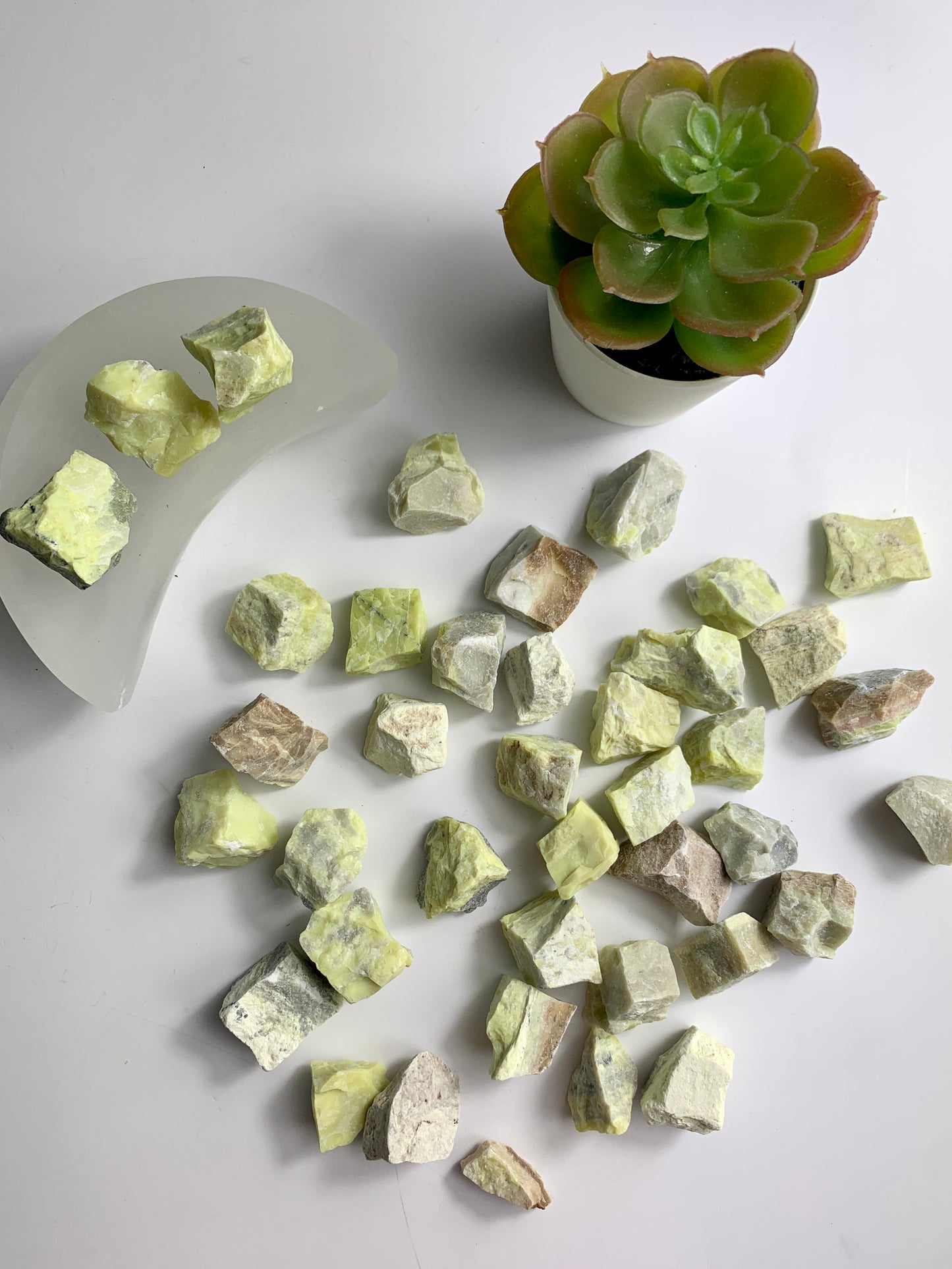 Serpentine Raw Pieces
