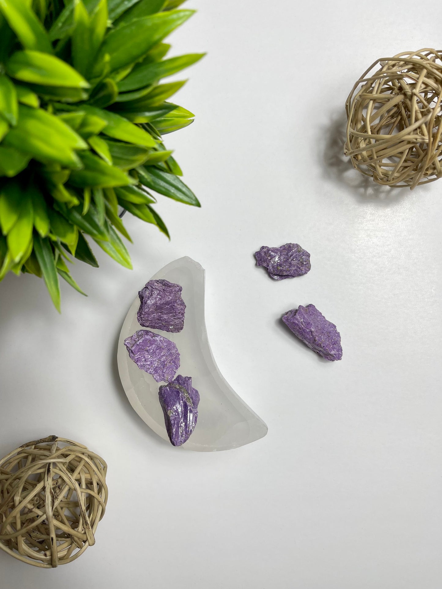 Stitchtite Raw Pieces - Canadian Crystal Queens