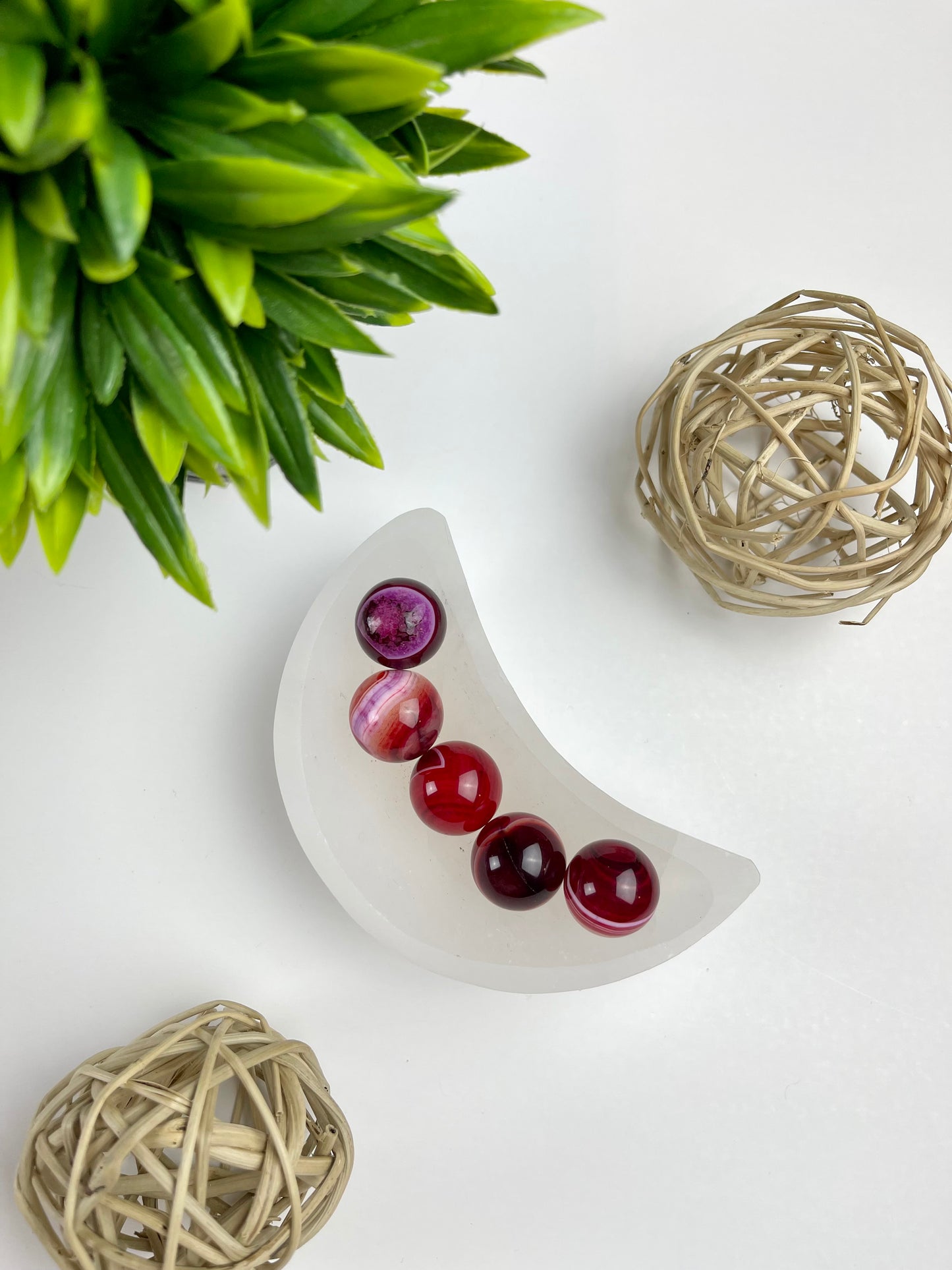 Red Agate Mini Spheres