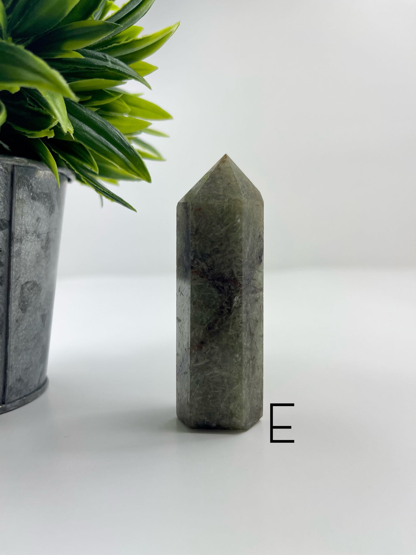 Garden Quartz Tower E