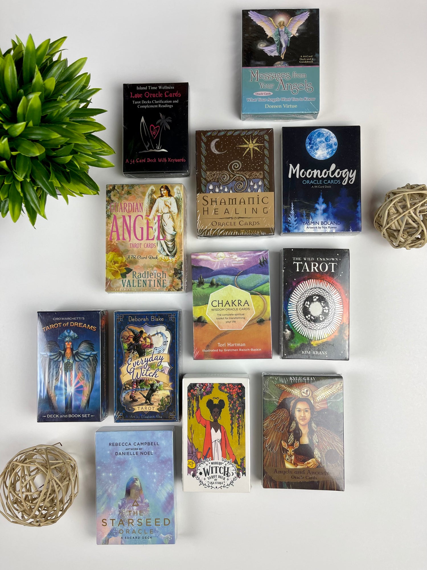 Tarot & Oracle Cards