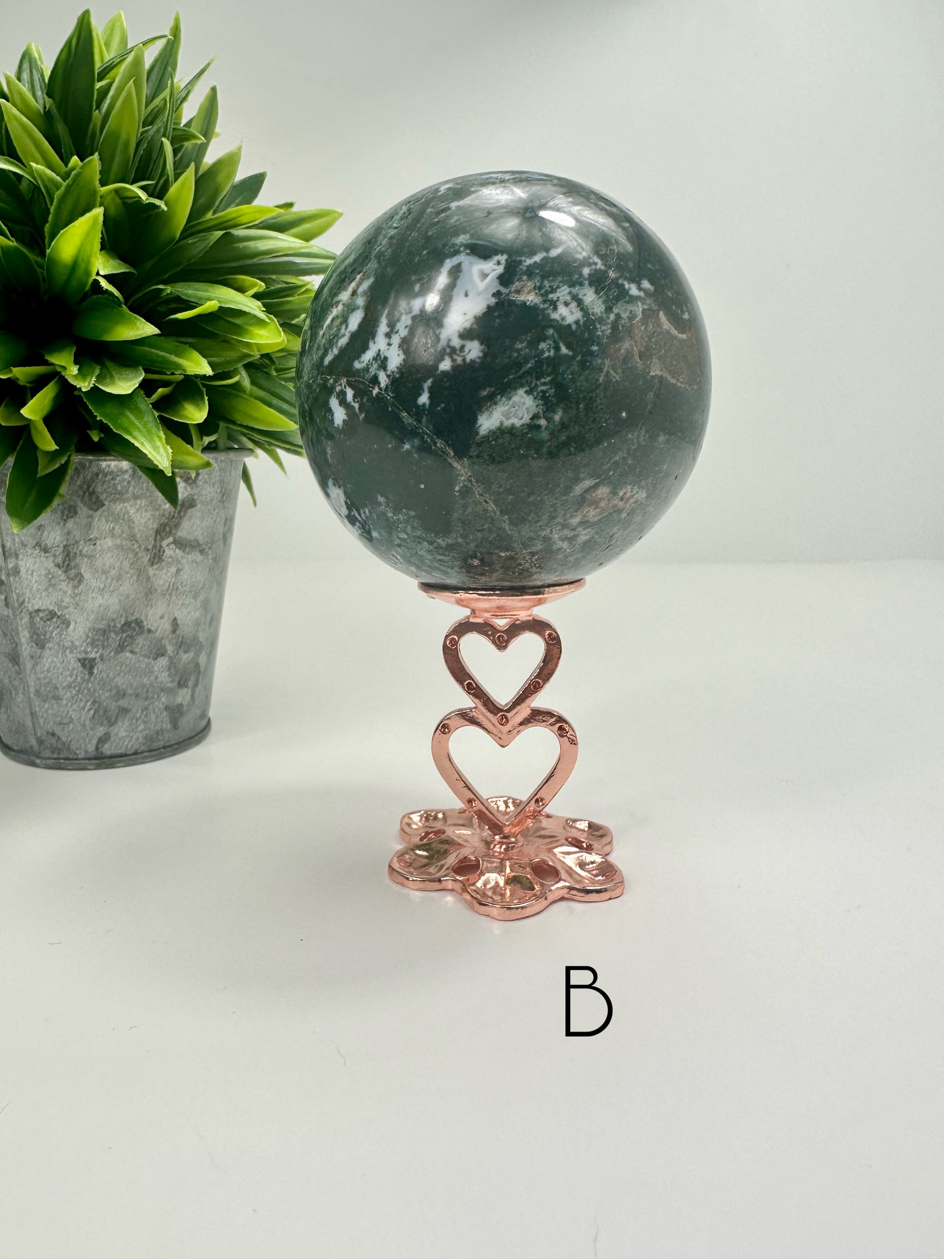 Rose Gold Double Hearted Sphere Stand