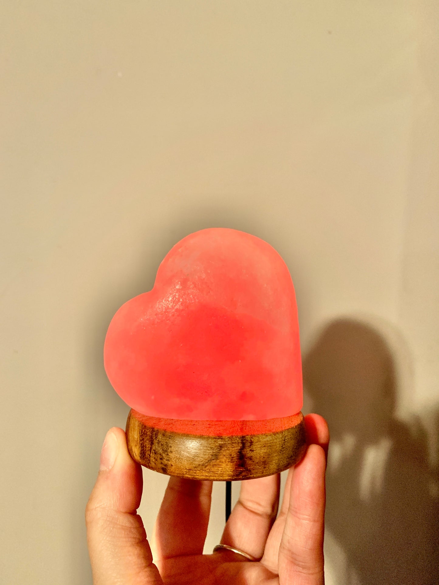 USB Colour Changing White Himalayan Salt Lamp - Heart