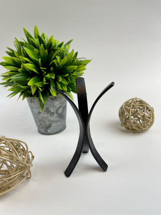 Small Iron Sphere Stand
