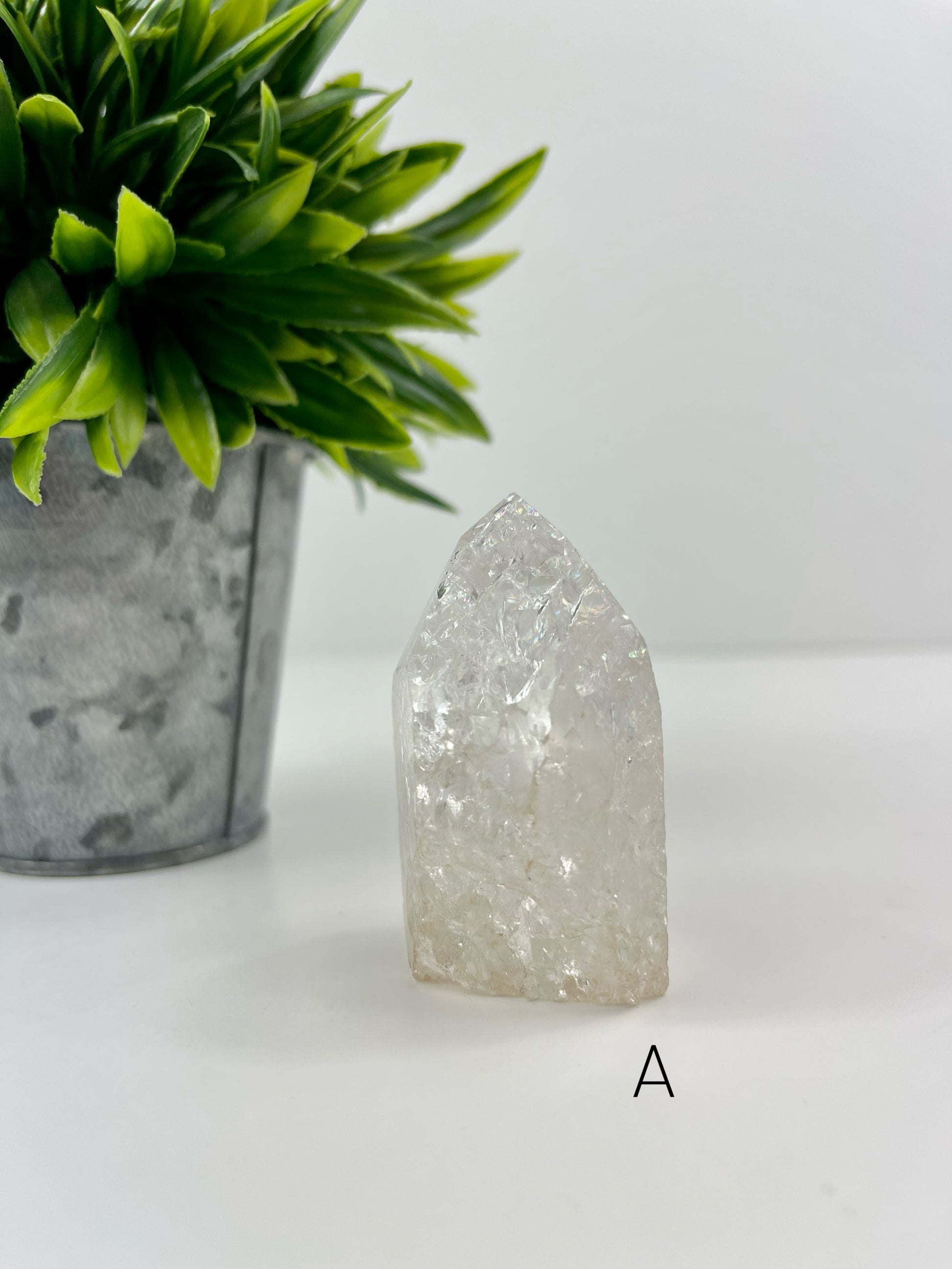 Crackle Quartz Tower A