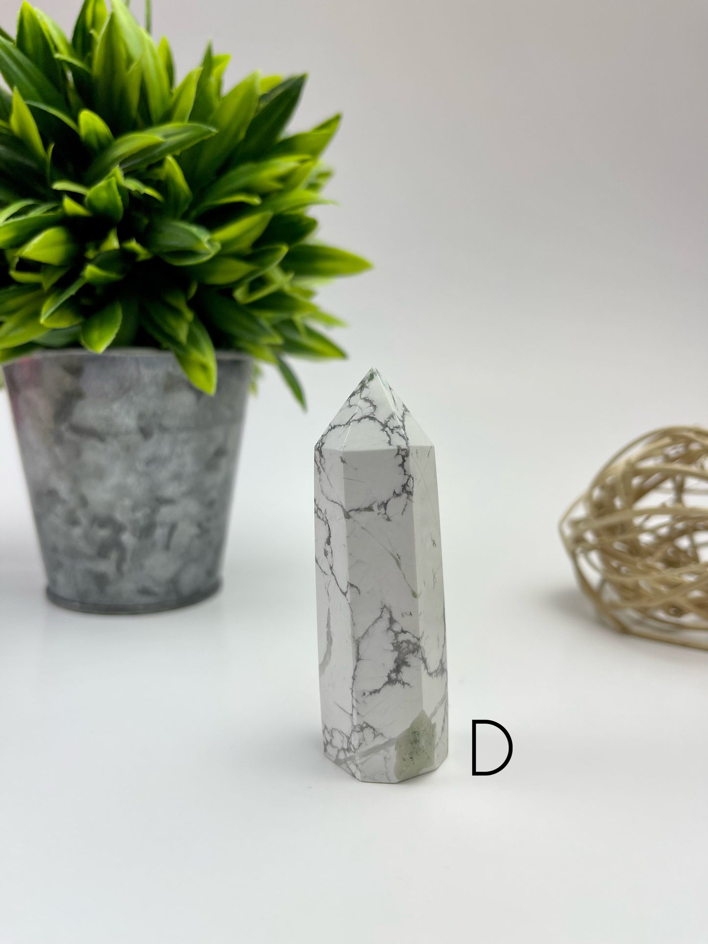 Howlite Tower D
