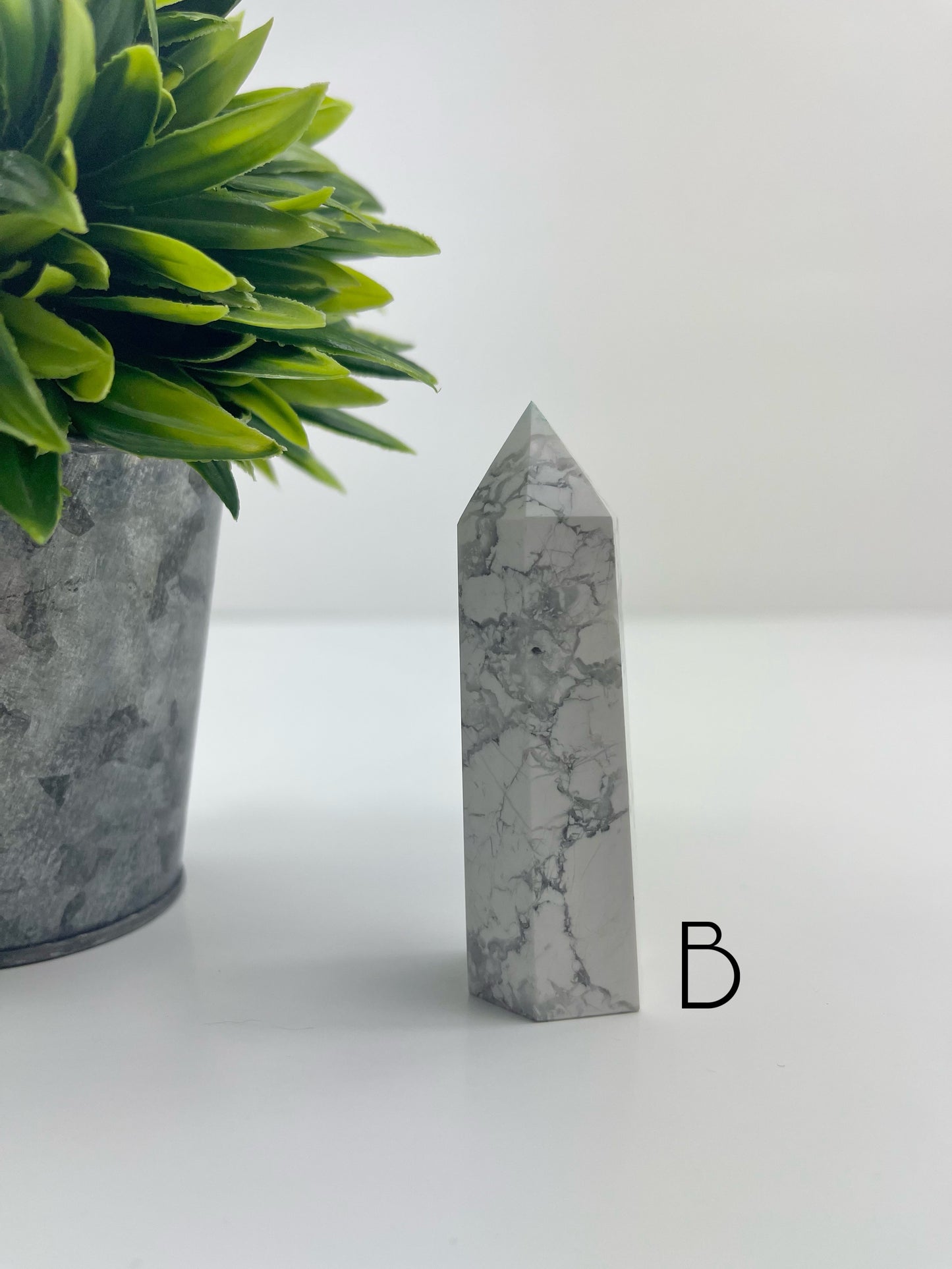 Howlite Tower B