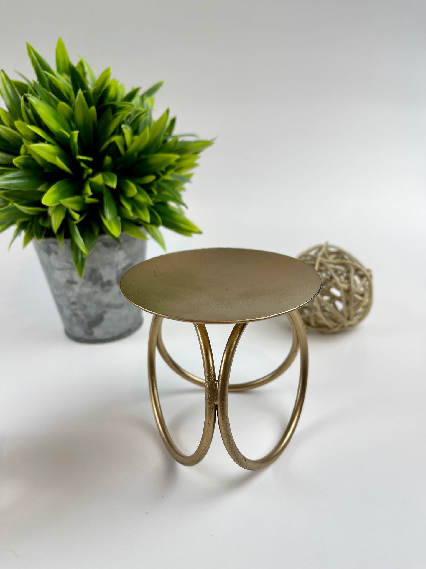 Gold-Plated Sphere Stand