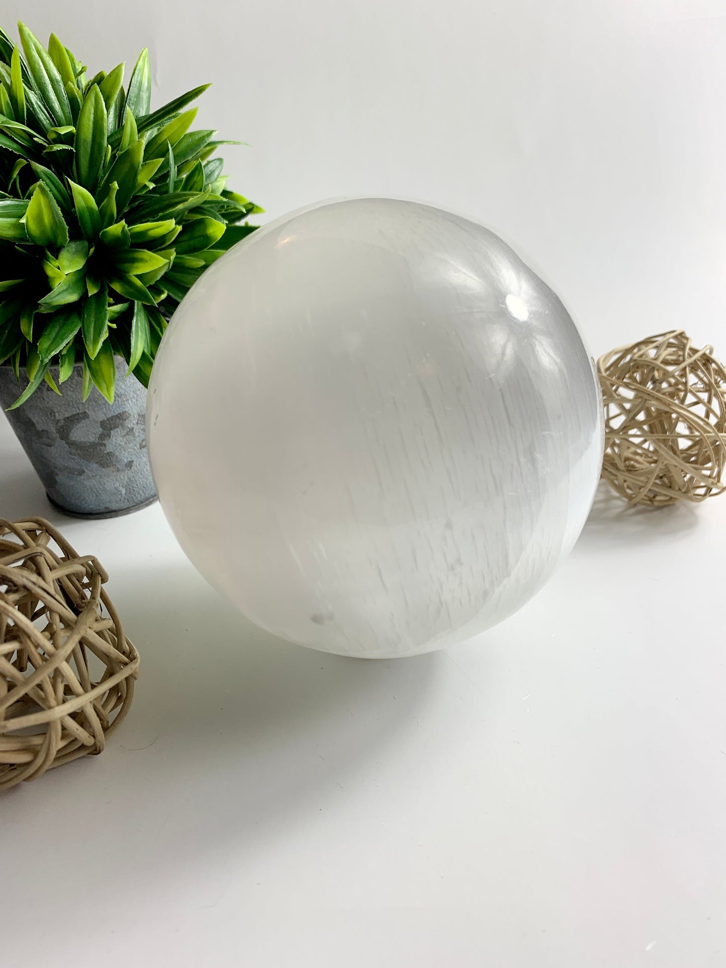 Selenite Large Spheres