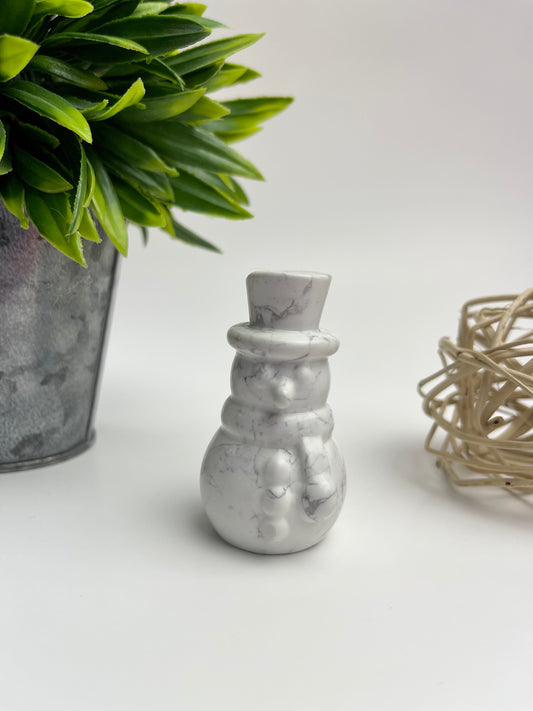 Howlite Christmas Snowman