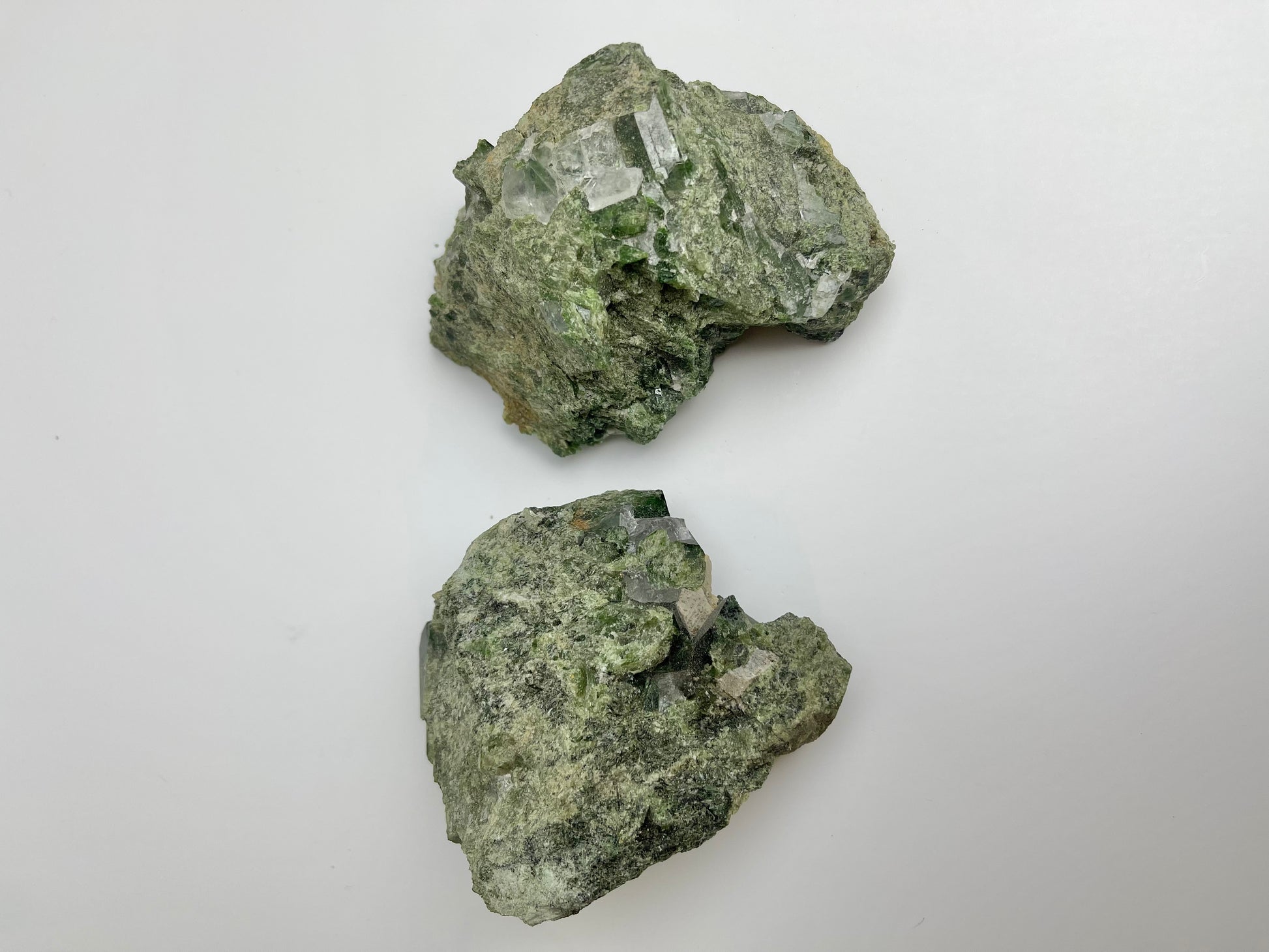 Epidote Raw Specimens Group Picture